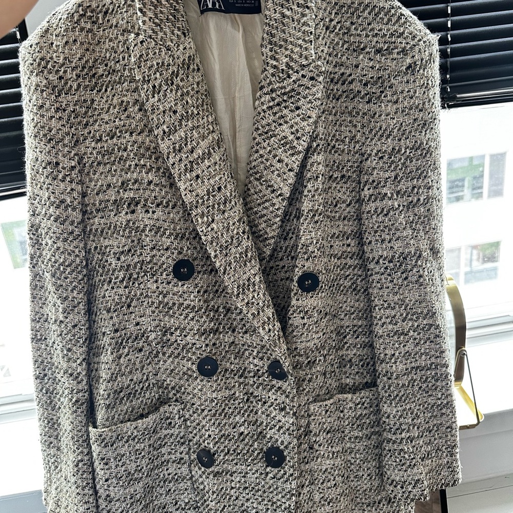 Zara Black and White Tweed Blazer